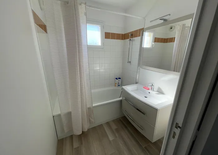 T2 Dans Avec Piscine Proche Honfleur - Deauville - Pont L'eveque