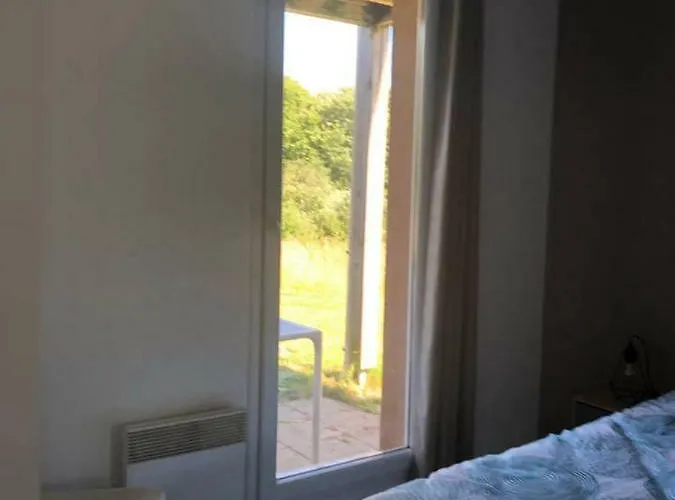 T2 Dans Avec Piscine Proche Honfleur - Deauville - Pont L'eveque *